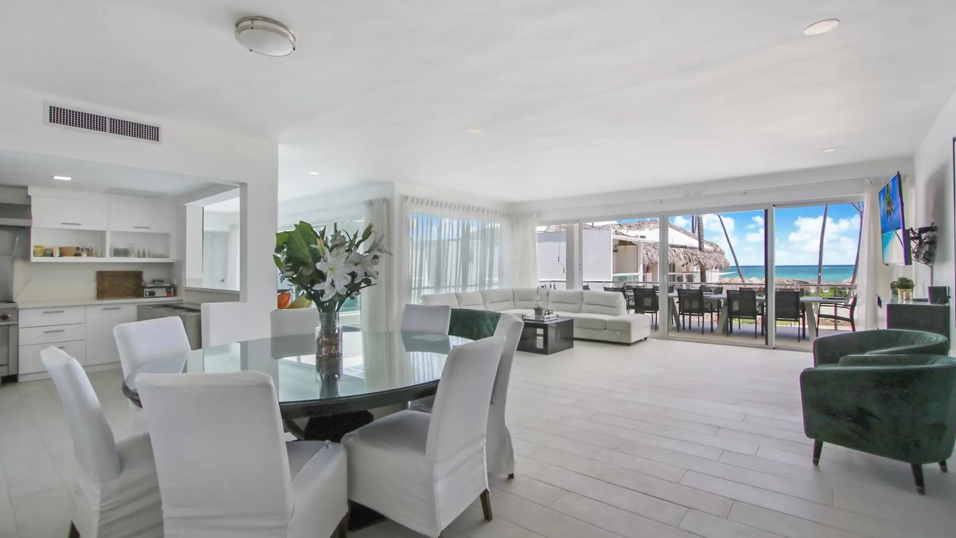 Luxury Villa In Bavaro Just On The Beach بونتا كانا