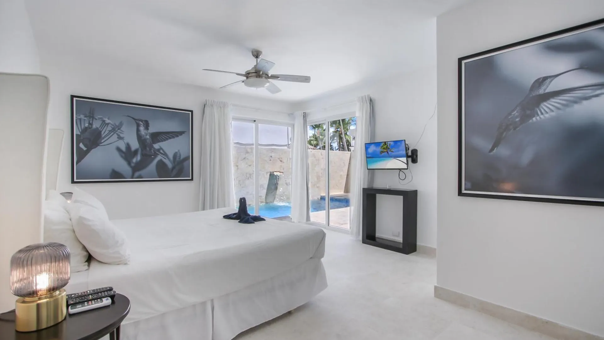 Luxury Villa In Bavaro Just On The Beach بونتا كانا
