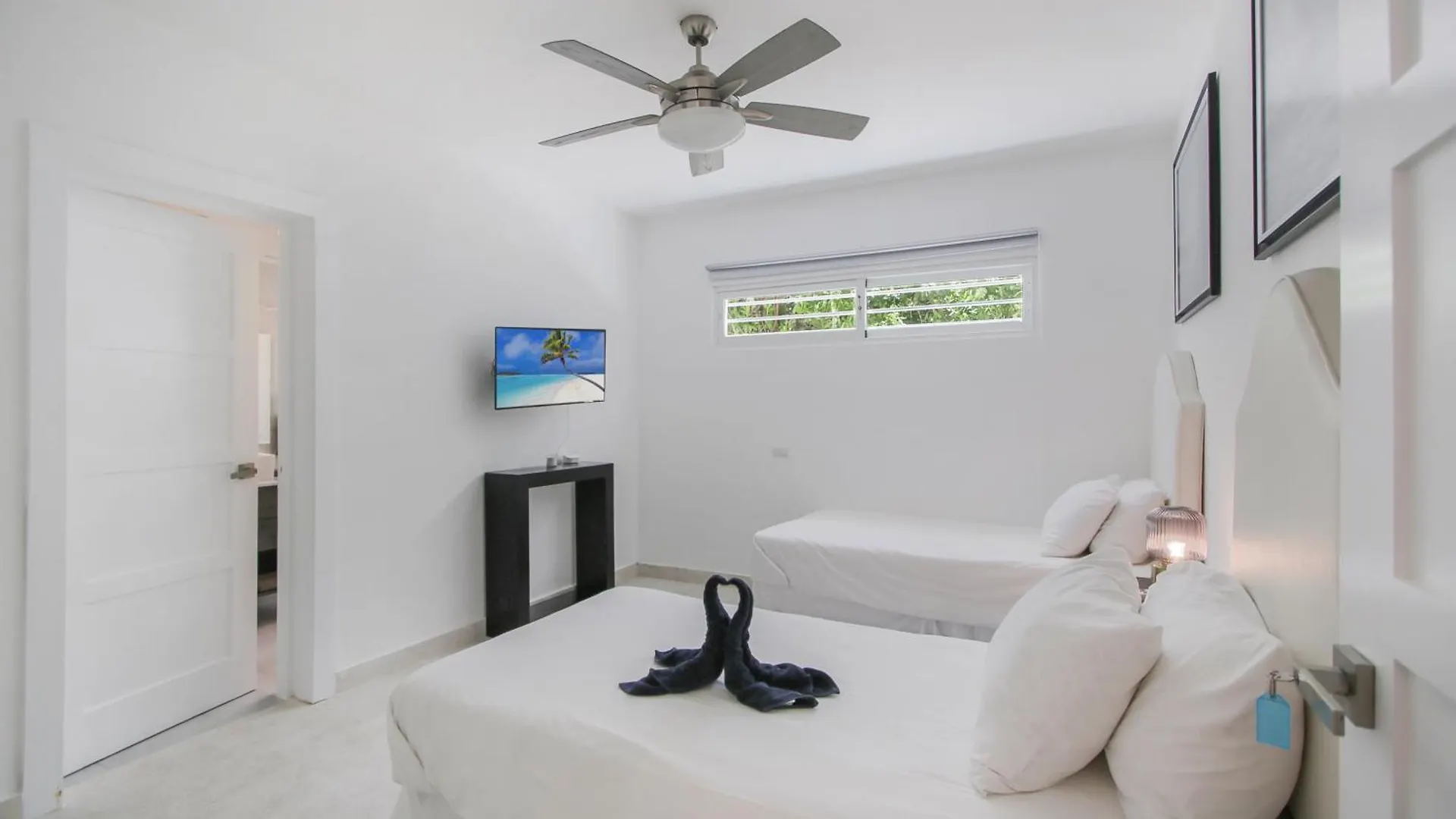 Luxury Villa In Bavaro Just On The Beach بونتا كانا جمهورية الدومينيكان