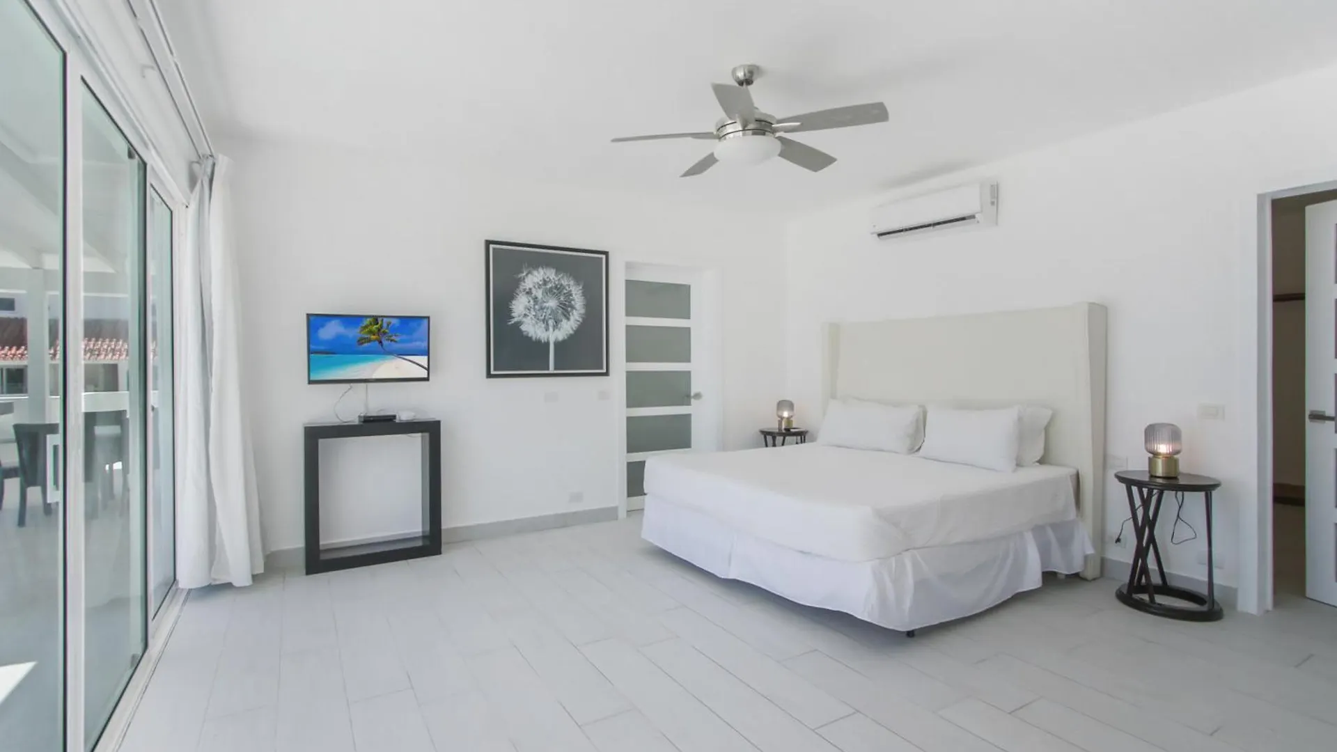 Luxury Villa In Bavaro Just On The Beach بونتا كانا